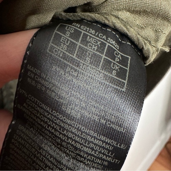 GUESS Studded Military Shirt Jacket Size Small - Picture 8 of 10